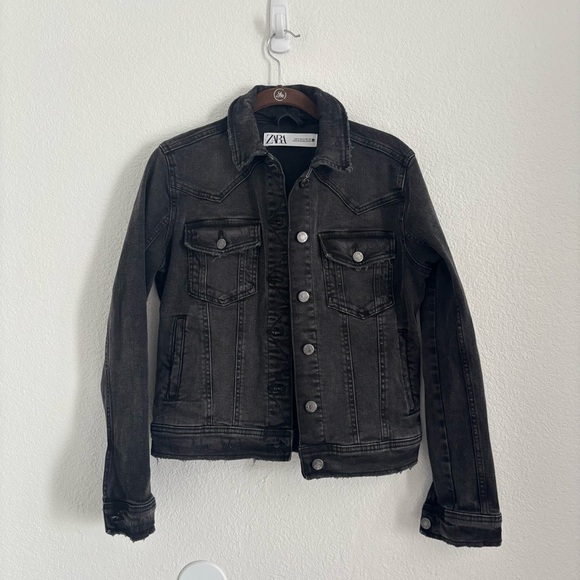 Zara Women's Size Small Black Wash Button Up Denim Jacket - Picture 1 of 4